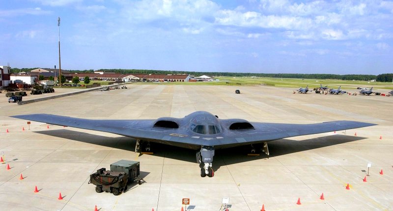 Самолет стелс b2