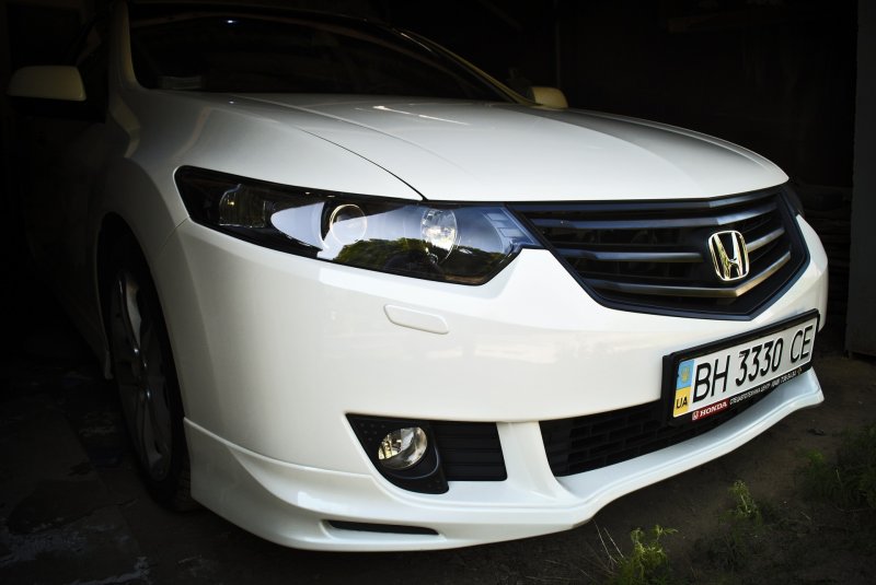Тюнинговые фары Honda Accord 8
