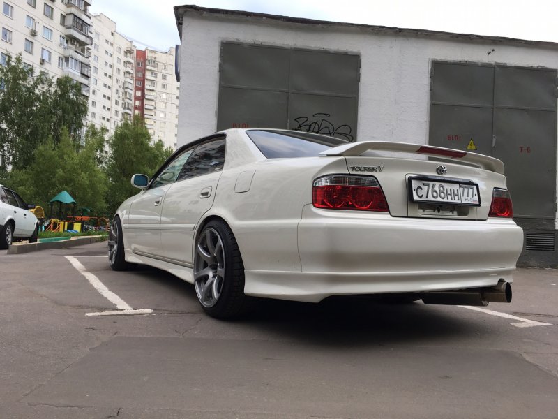 Тойота Чайзер jzx100