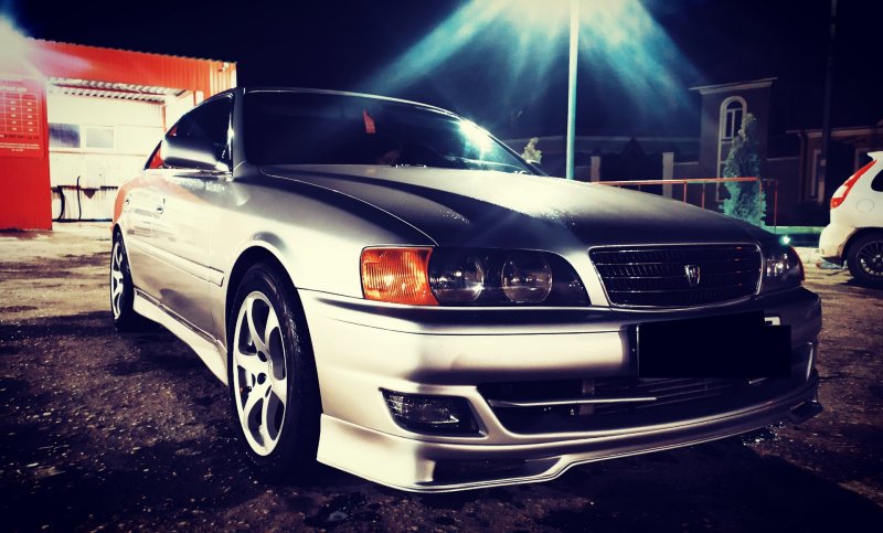 Toyota Chaser 100