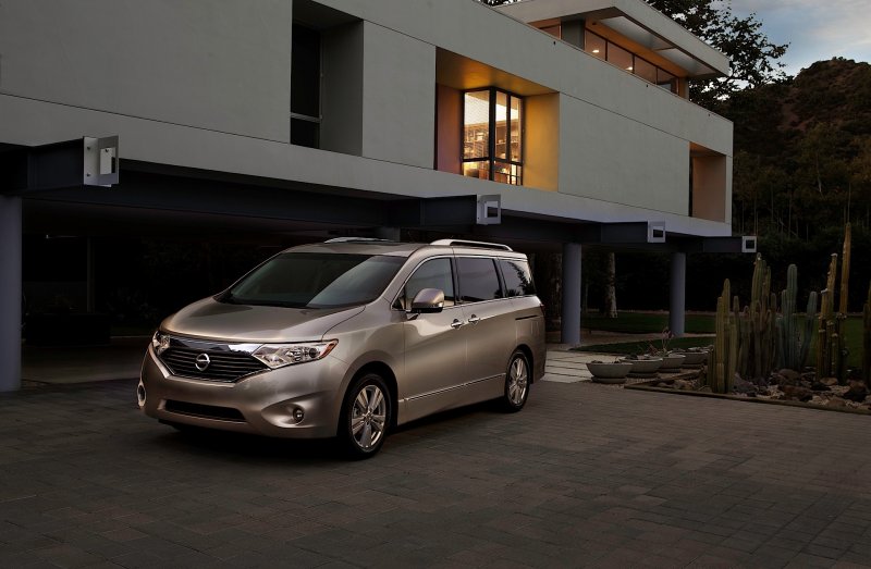 Nissan Quest 2014