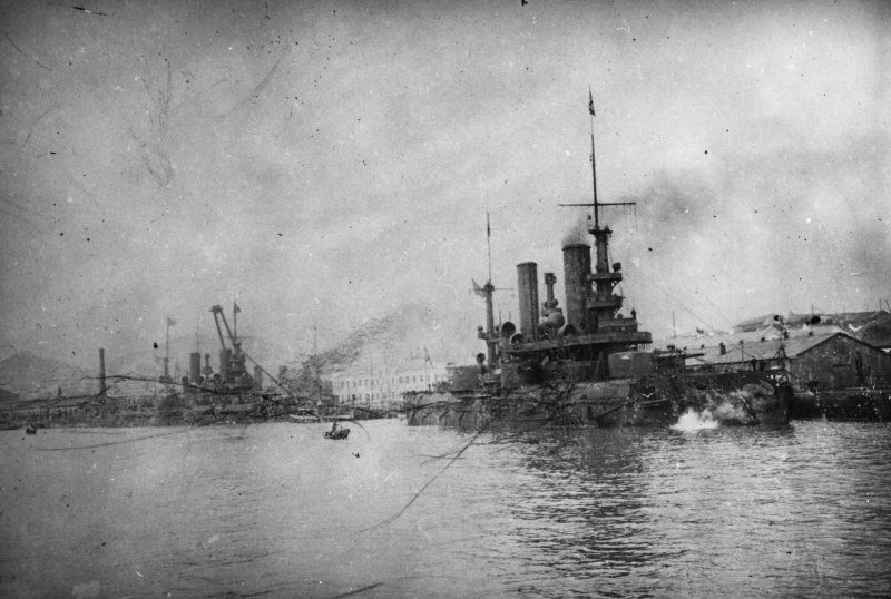 Броненосец Петропавловск 1904