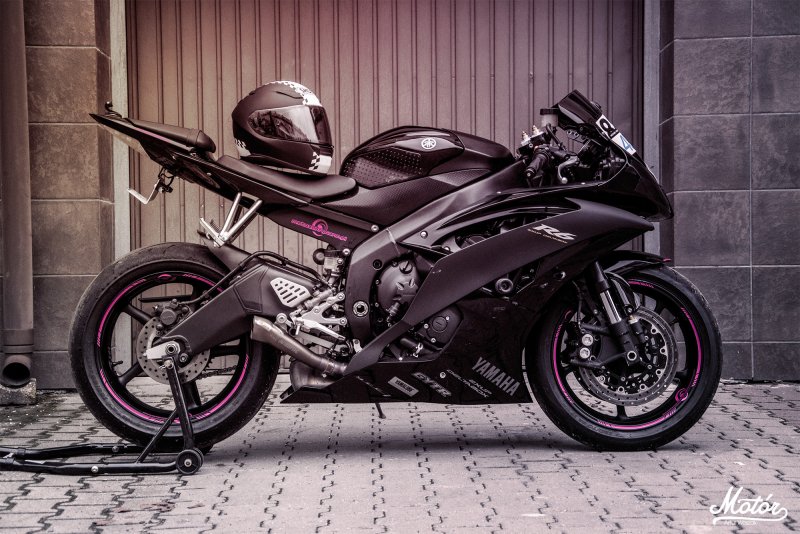 Yamaha r7