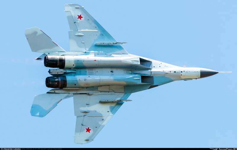 Топливозаправщик миг-29к/куб