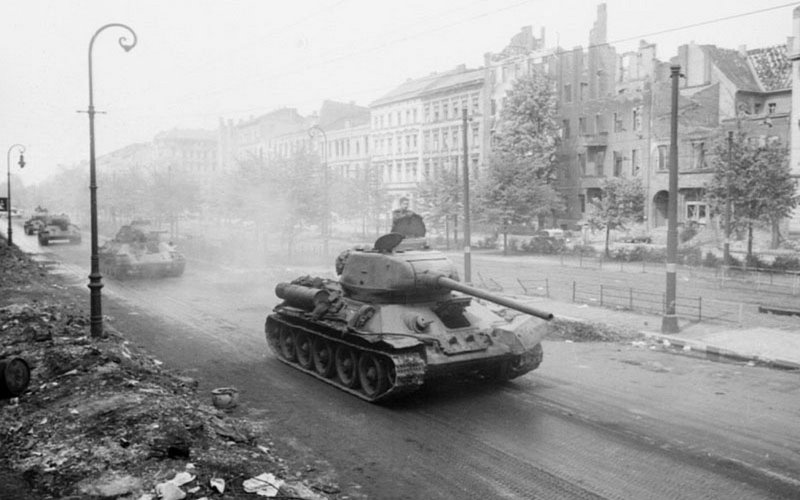 Т-34-85 В Берлине