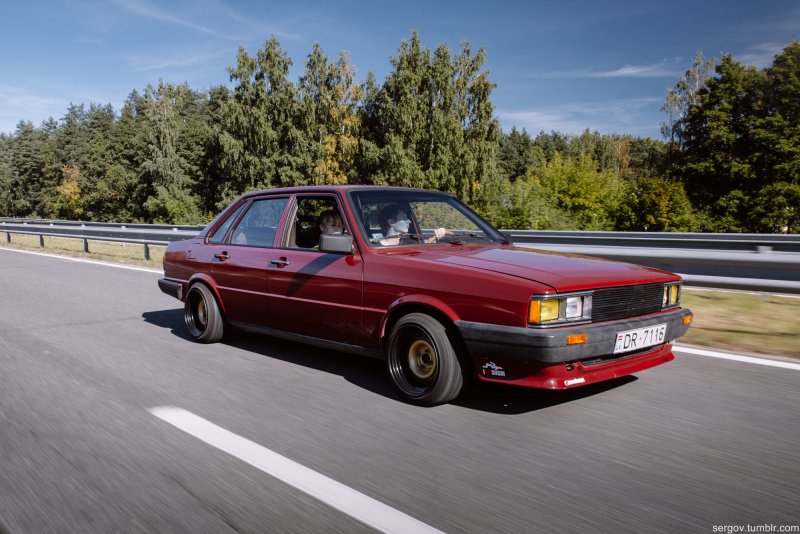 Audi 80 b2 стенс