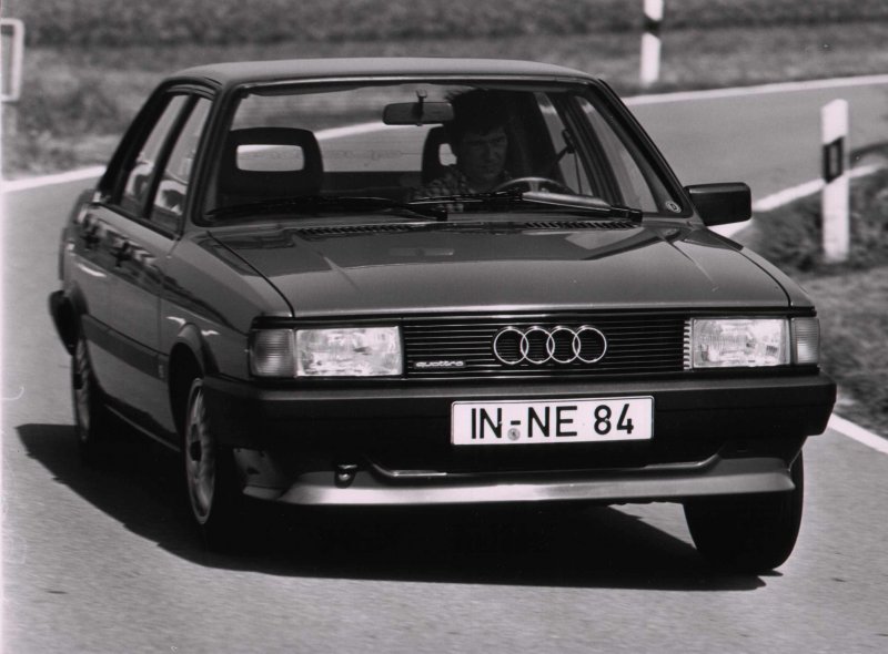 Audi b2