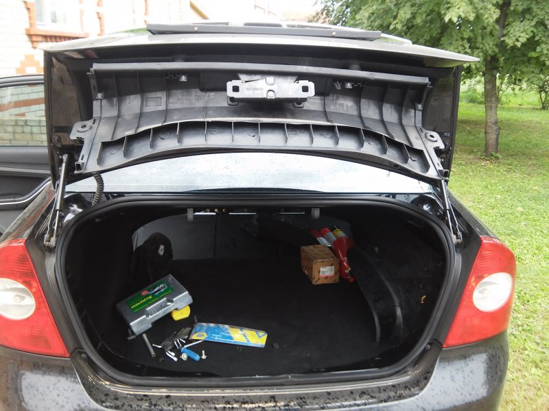Ford Focus 2 багажник