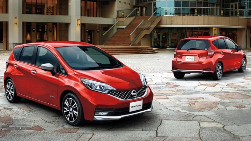 Nissan Note 2017 салон