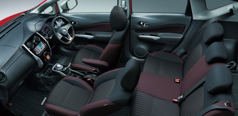 Nissan Note e-Power Nismo салон