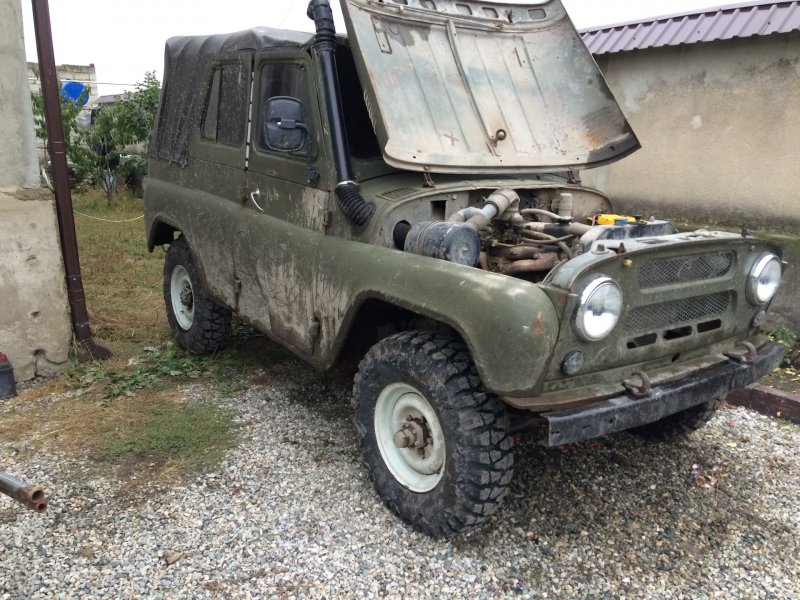 УАЗ 469 серебристый металлик