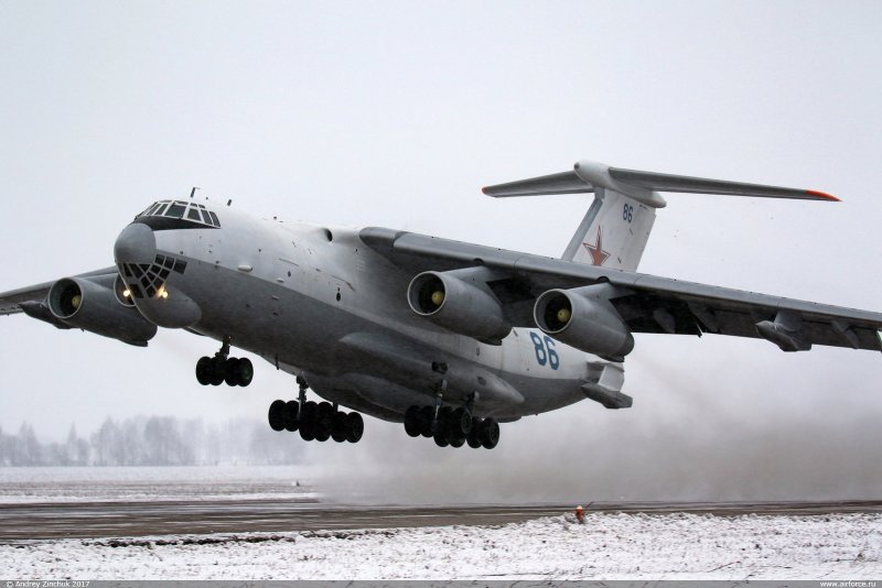 Ил-78 заправщик