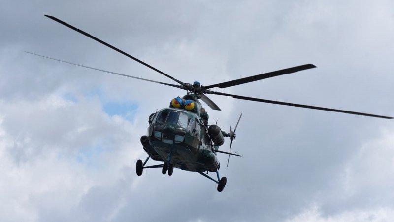 Eurocopter as-350 кабина
