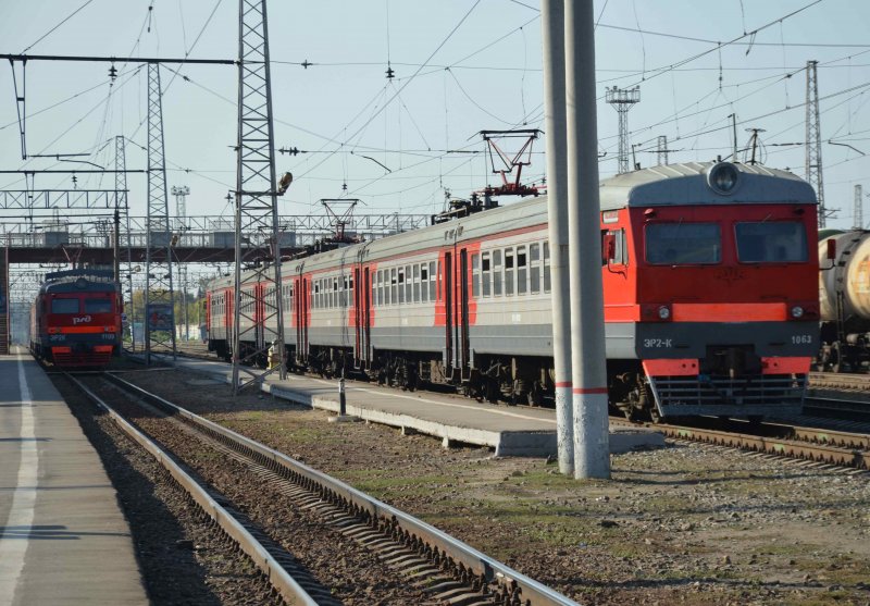 Электричка рязань сасово. Электропоезд Рязань Ряжск. Рязань 2 электричка. Электричка Рязань Ряжск. Станция Рязань 1 поезд.