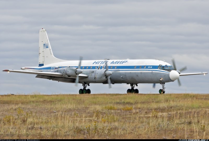 Турбовинтовой самолет ил-114