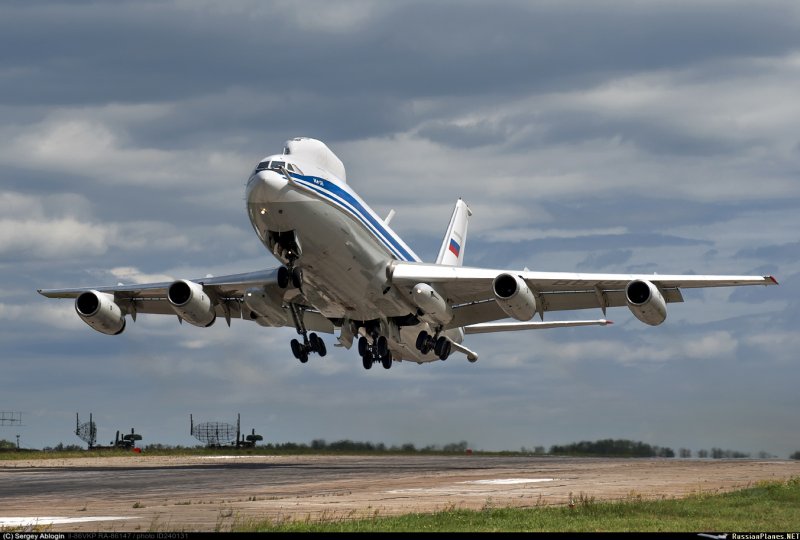 Объект 80 самолет