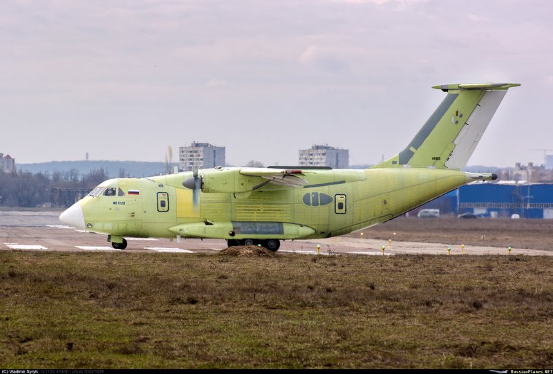 Самолет ил-112в