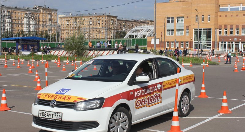 Учебный автомобиль