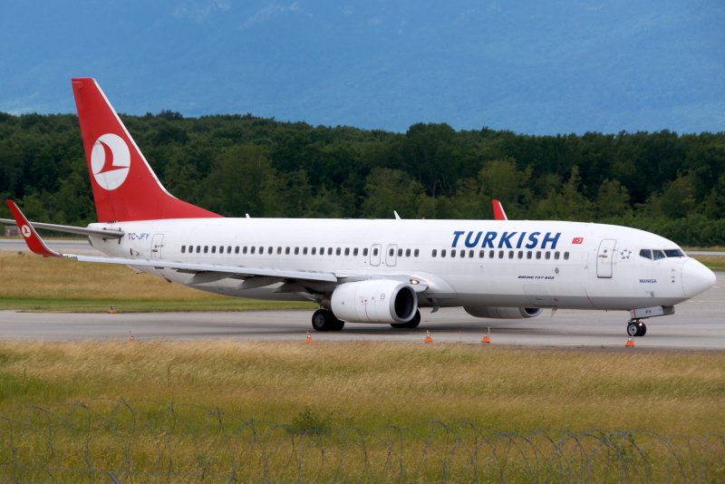 Боинг 737 Туркиш