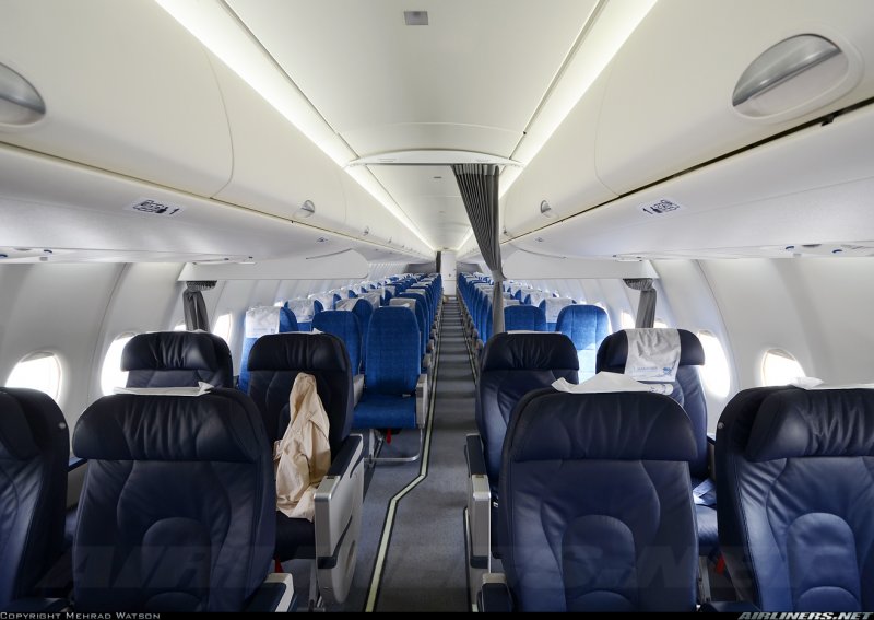 Sukhoi Superjet 100-95 внутри