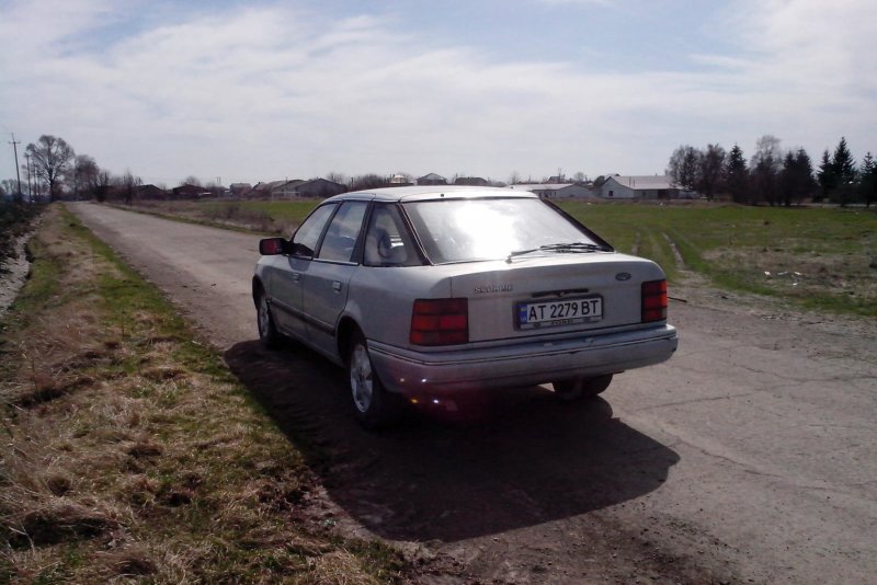 Форд Скорпио 1986 2.0