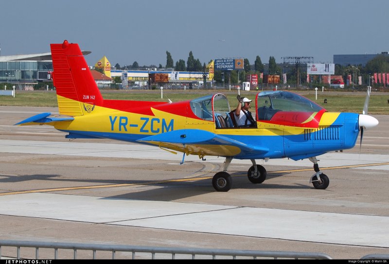 Zlin 142 Кубинка
