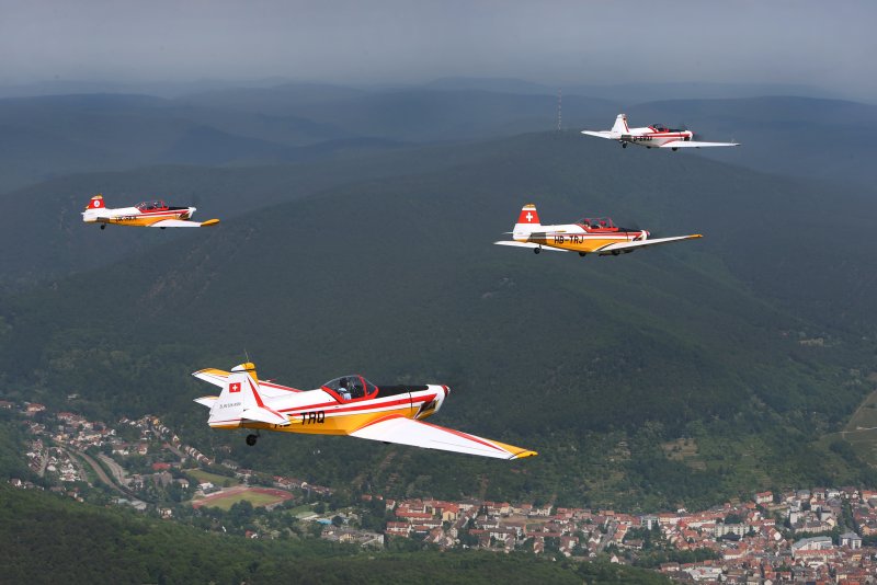 Zlin z-43
