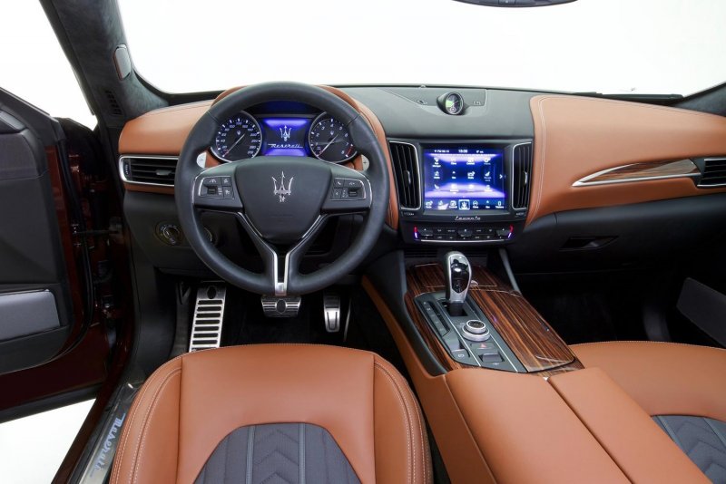 Maserati Quattroporte 2015 салон