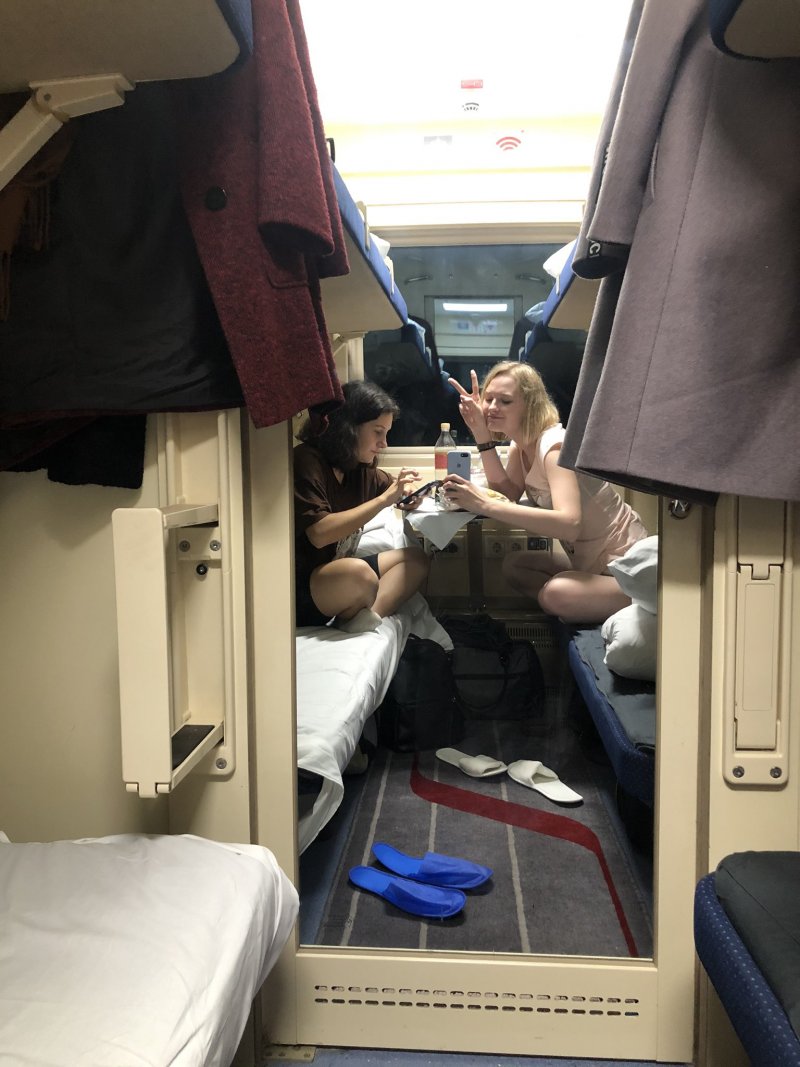 Двухэтажный поезд Санкт-Петербург плацкарт