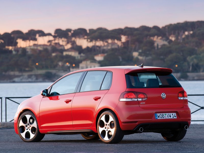 Volkswagen Golf GTI
