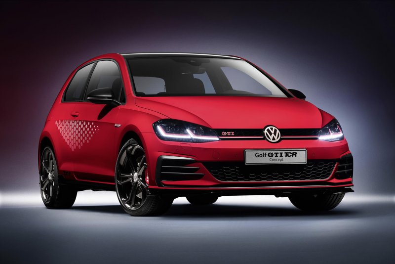 Фольксваген Golf GTI