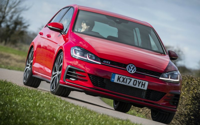 Фольксваген Golf GTI