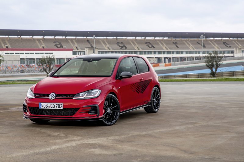 Volkswagen Golf GTI
