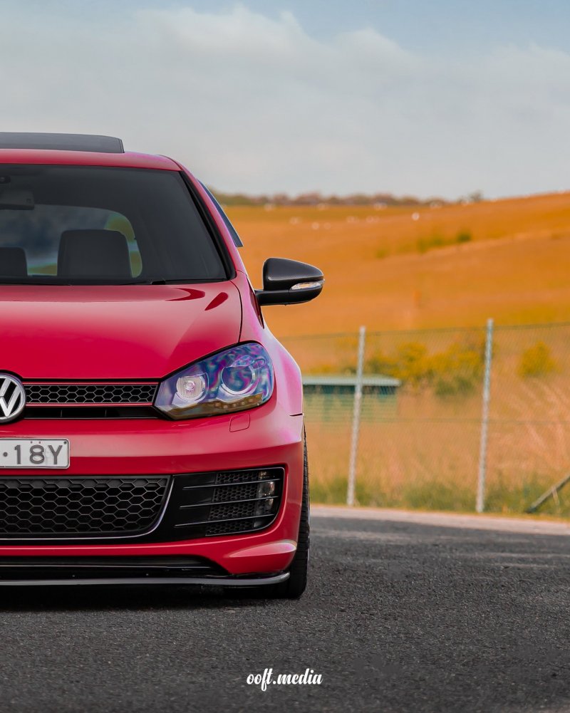 Volkswagen Golf GTI