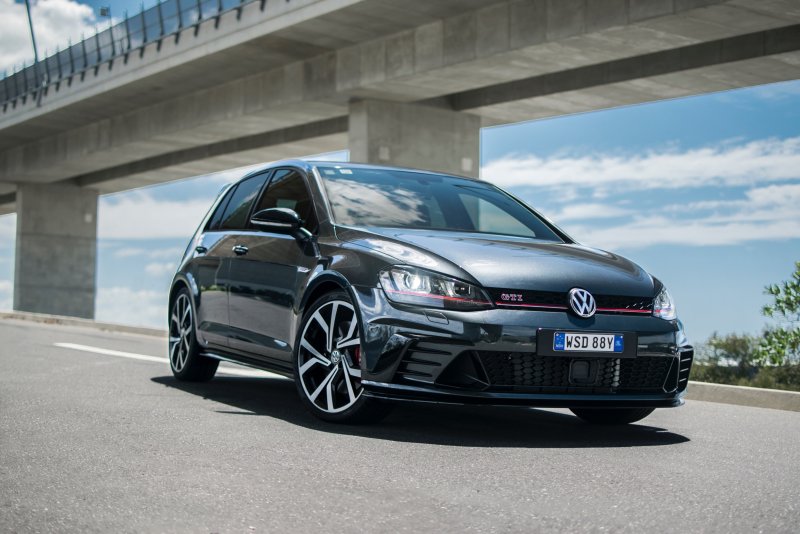 Volkswagen Golf GTI 2020