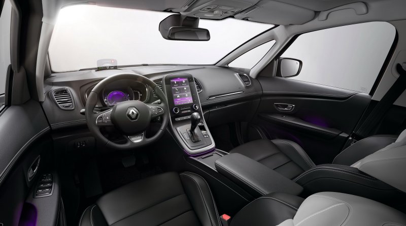 Renault Grand Scenic 2018 салон