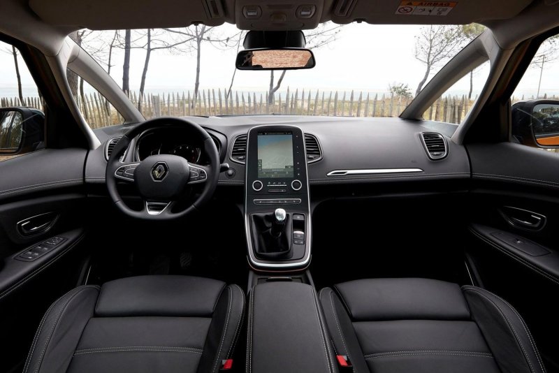 Renault Grand Scenic 4 салон