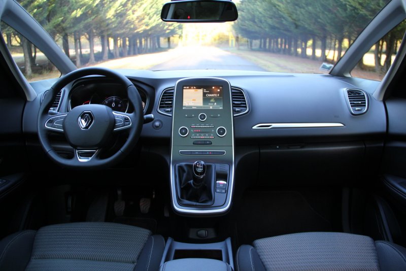 Renault Grand Scenic 2018 салон