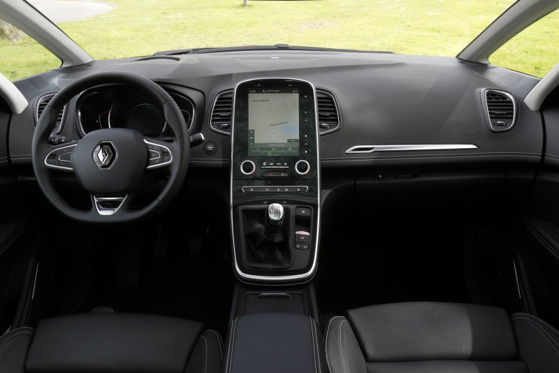 Renault Grand Scenic 4 салон