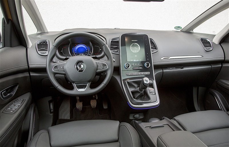 Renault Grand Scenic 2018 салон