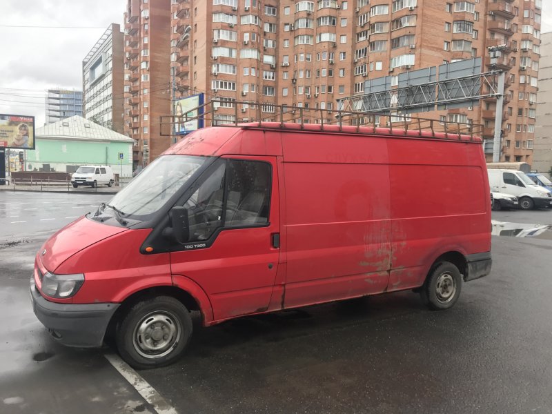 Ford Transit серебристый
