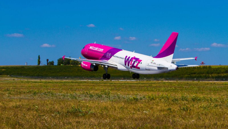 Самолет Wizzair