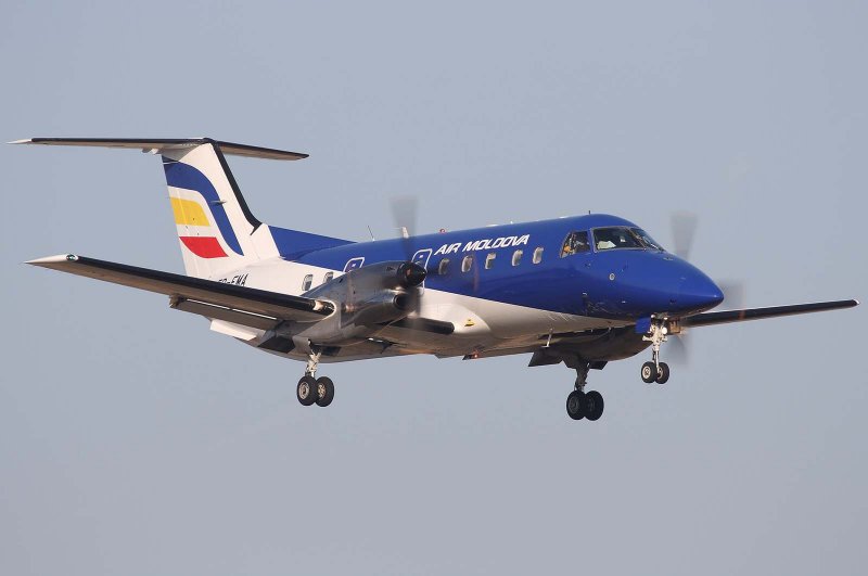 Самолеты Embraer 120
