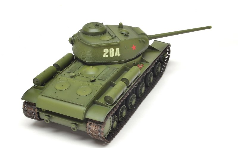 Cb35110 Bronco 1/35 Russian Heavy Tank KV-85