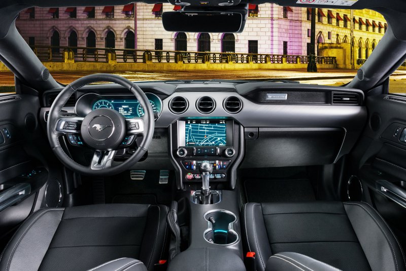 Ford Mustang gt 2020 салон