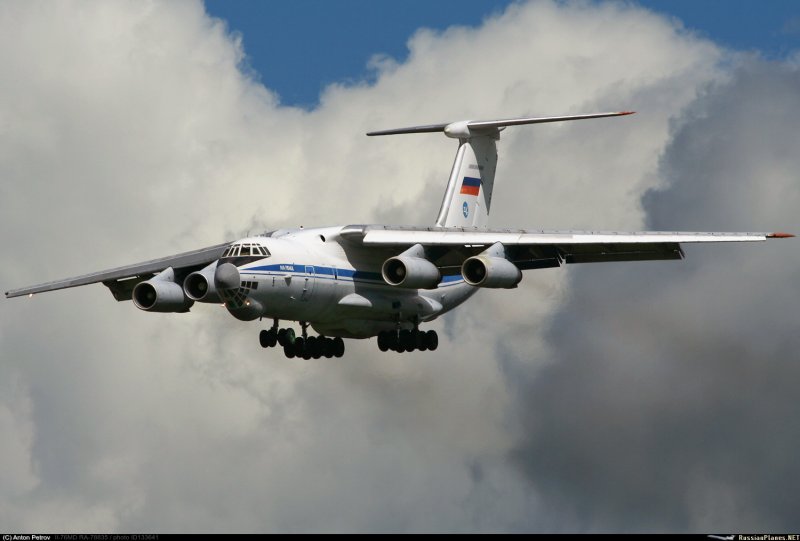 Ил-76 военно-транспортный самолёт
