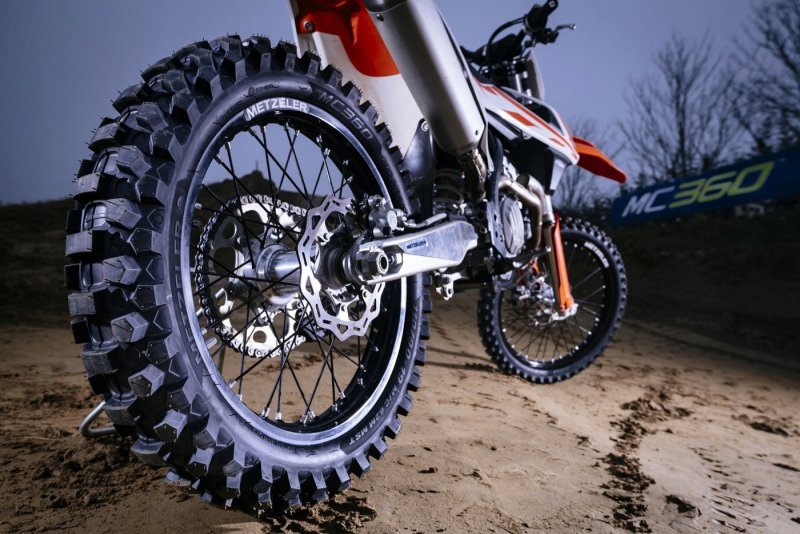 Metzeler mc360
