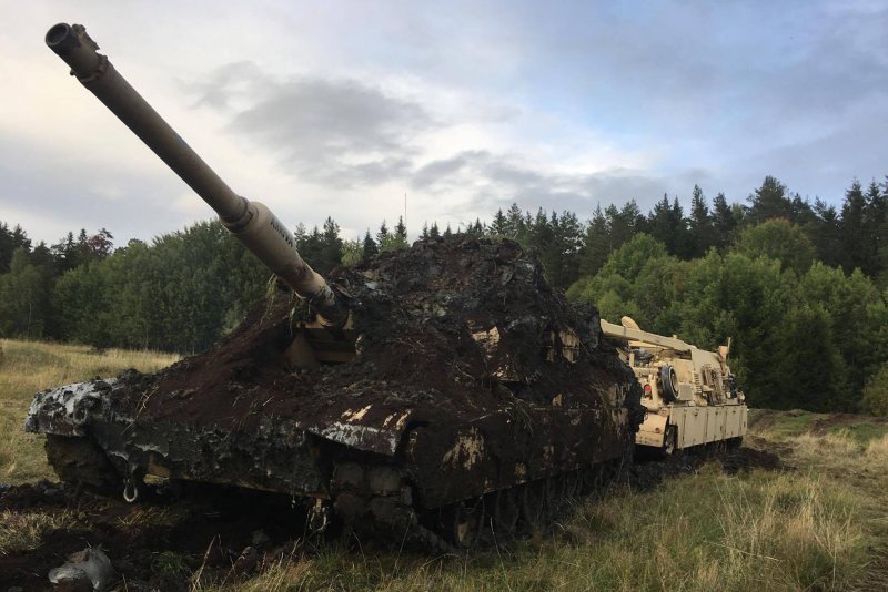 Abrams m1 увяз