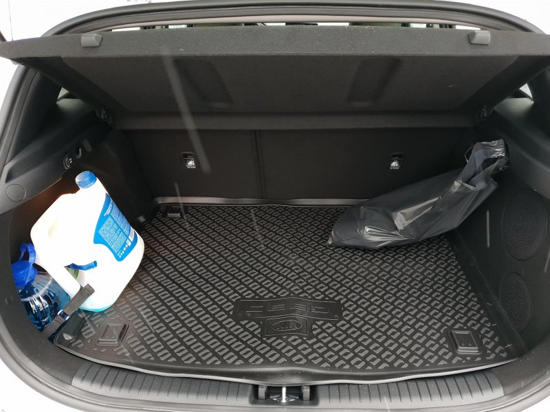 Kia Ceed 2 багажник