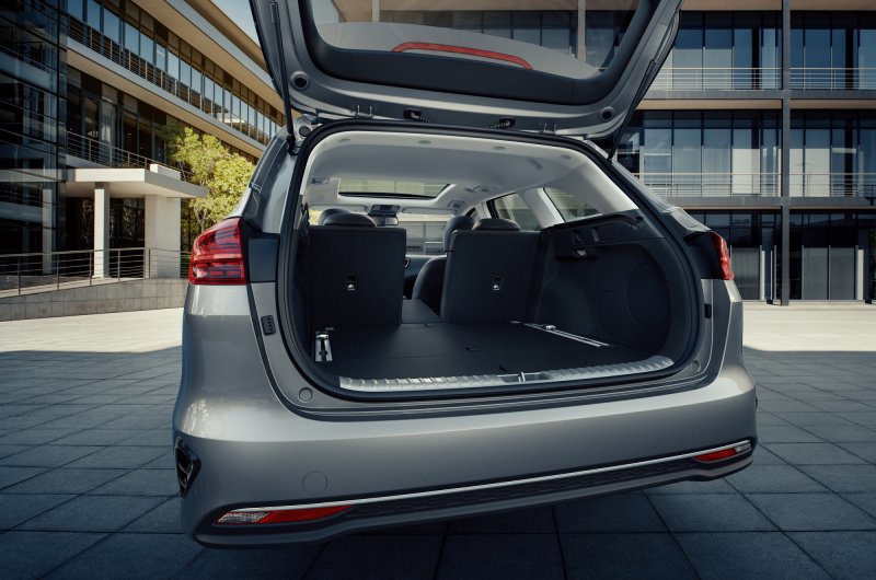 Новый Kia Ceed 2018 багажник